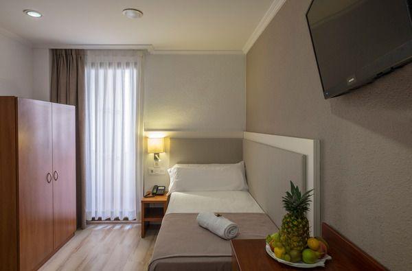 Rosamar & 4*s Lloret de Mar